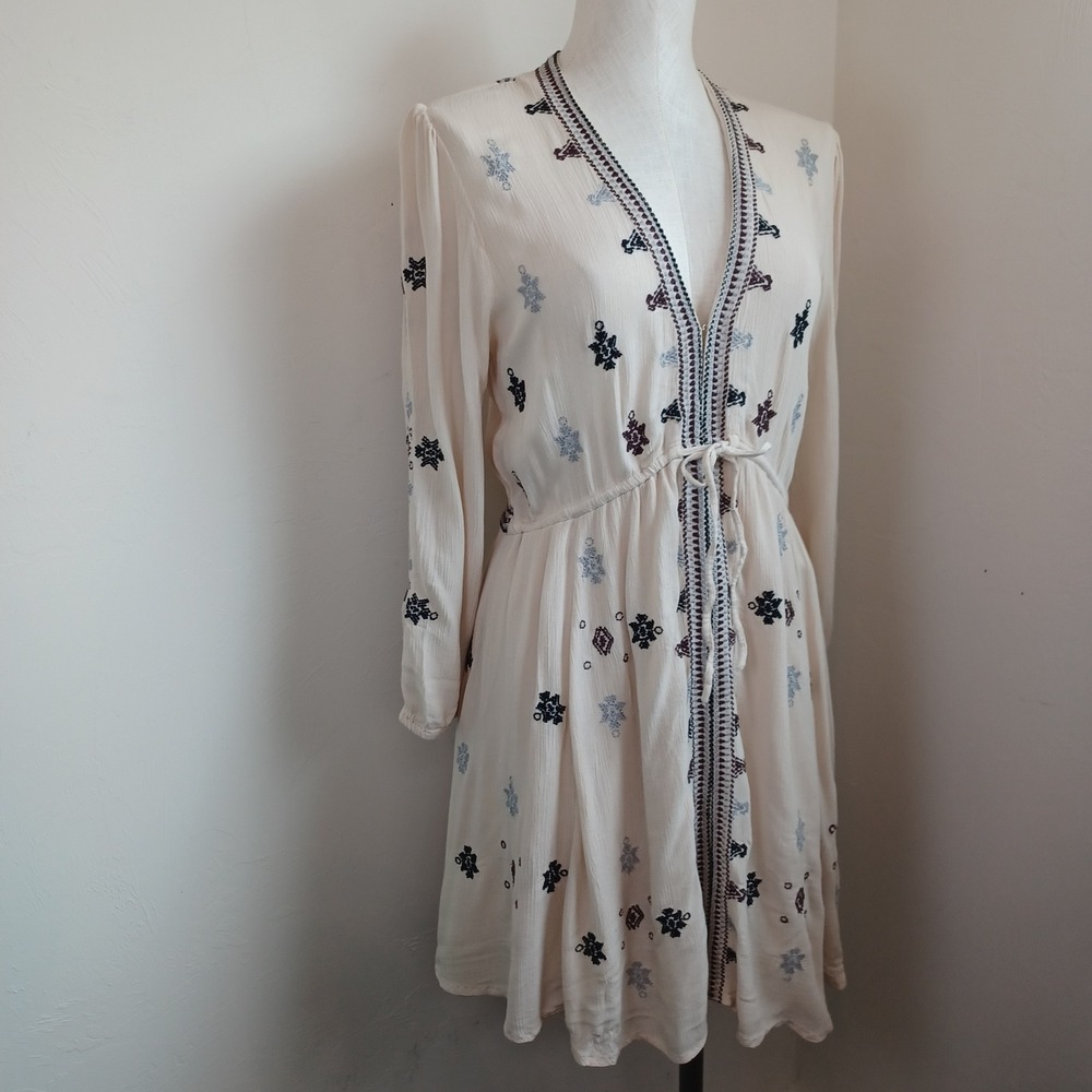 Free People Embroidered Gauze Mini Dress Cream Boho V-Neck Long Sleeve Womens M - Picture 8 of 14
